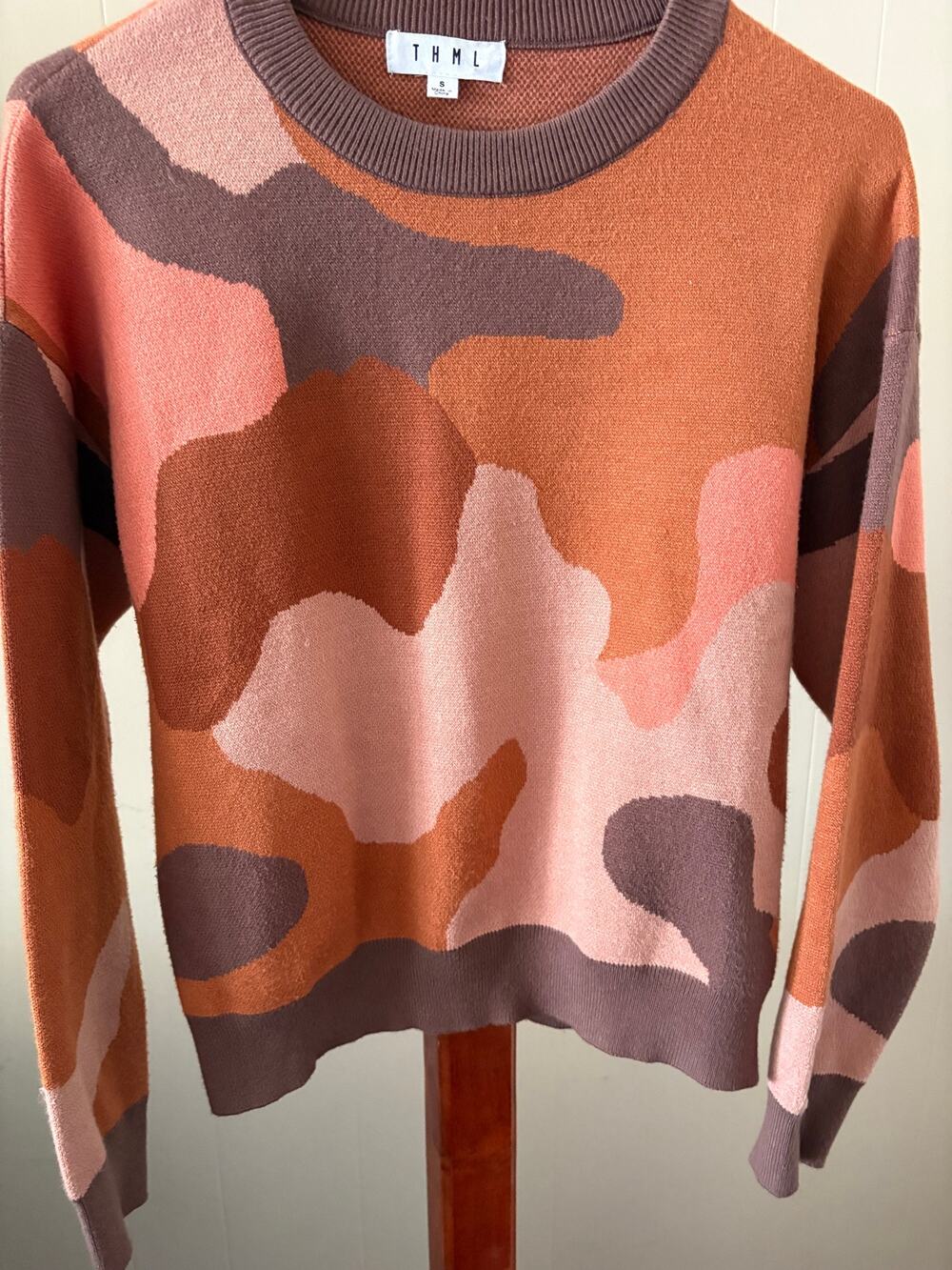 THML Pink/Brown Camo Pattern Sweater Sz Small